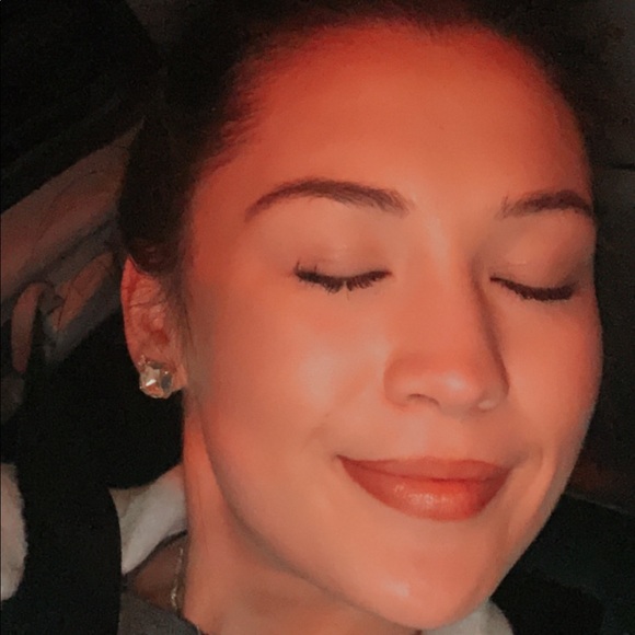 Meet the Posher Other - Meet your Posher, Taylor